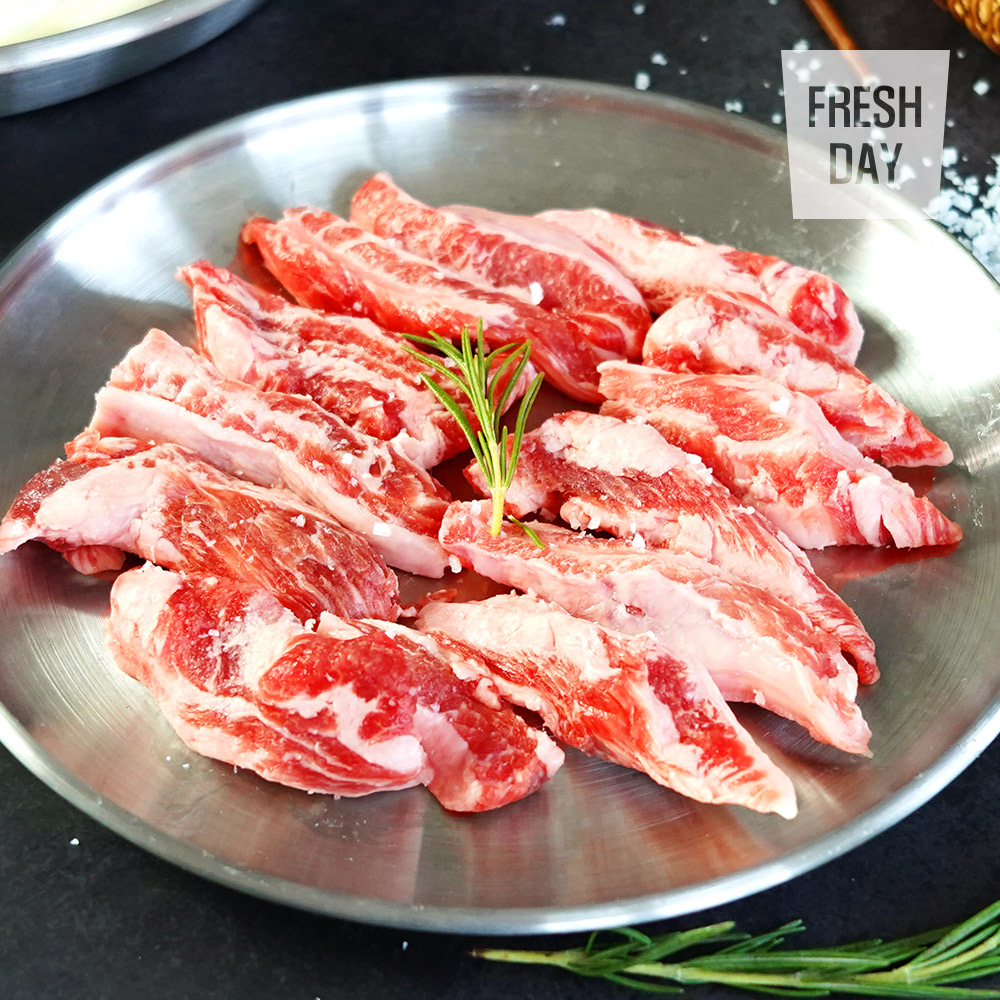 하프클럽 [프레시데이] 대용량 스페인산 이베리코 흑돼지 갈비살 구이용 1kg
