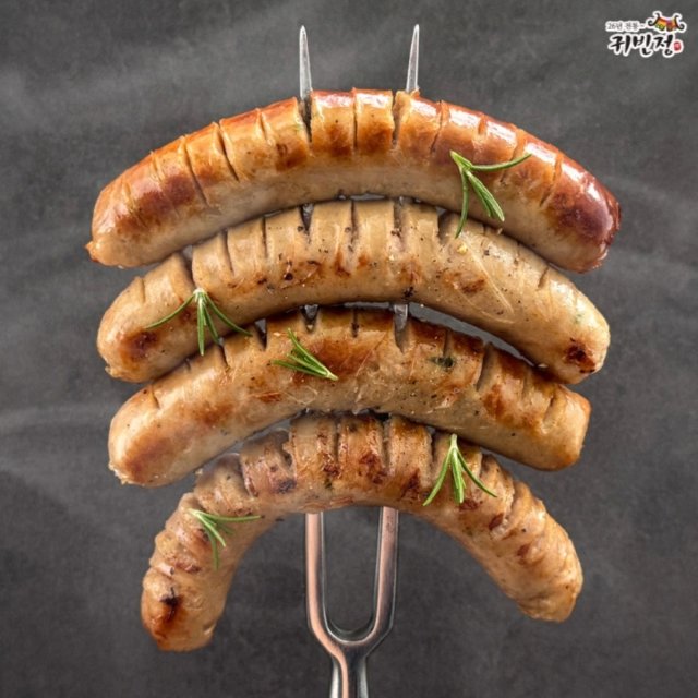 [귀빈정] 20년전통 흑돼지 육즙가득 갈비맛 청양 생소시지240g 2팩